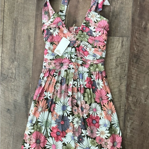 Agua Bendita Dresses & Skirts - NWT Agua Bendita Floral Mini Dress